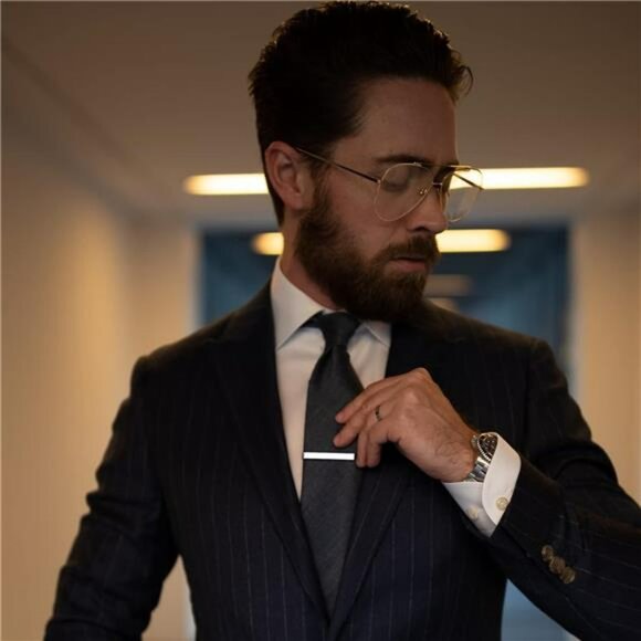 Mens Skinny Tie Clip Set Small Metal Tie Bar for Business Wedding Suit - Picture 7 of 8